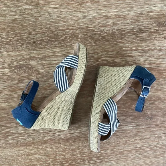 Toms Women’s Wedge Espadrille Strappy Sandals University Navy Size 8 - Picture 11 of 14